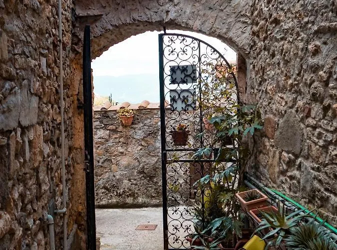 Il Libeccio - Confirenthouse * Arcola